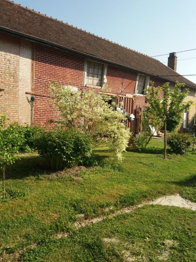 Campagn'Arts Bed and Breakfast Villechétif Exteriör bild