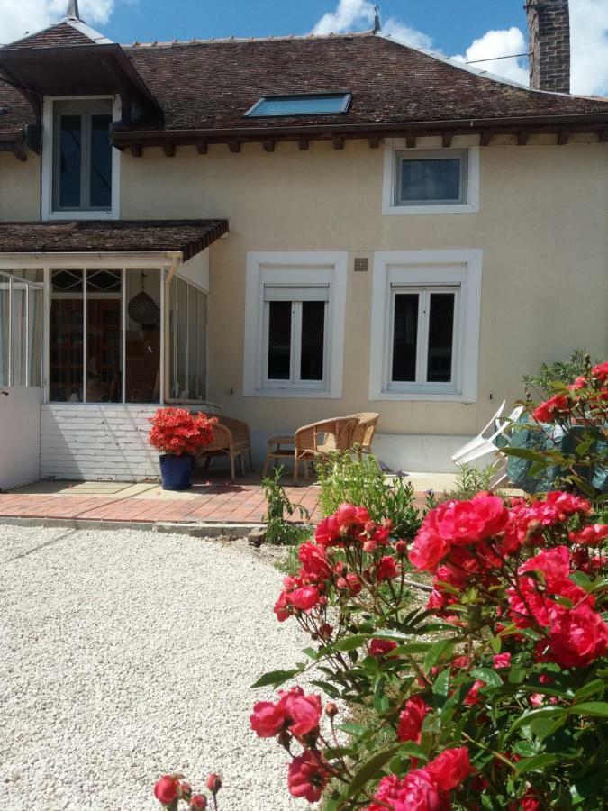 Campagn'Arts Bed and Breakfast Villechétif Exteriör bild